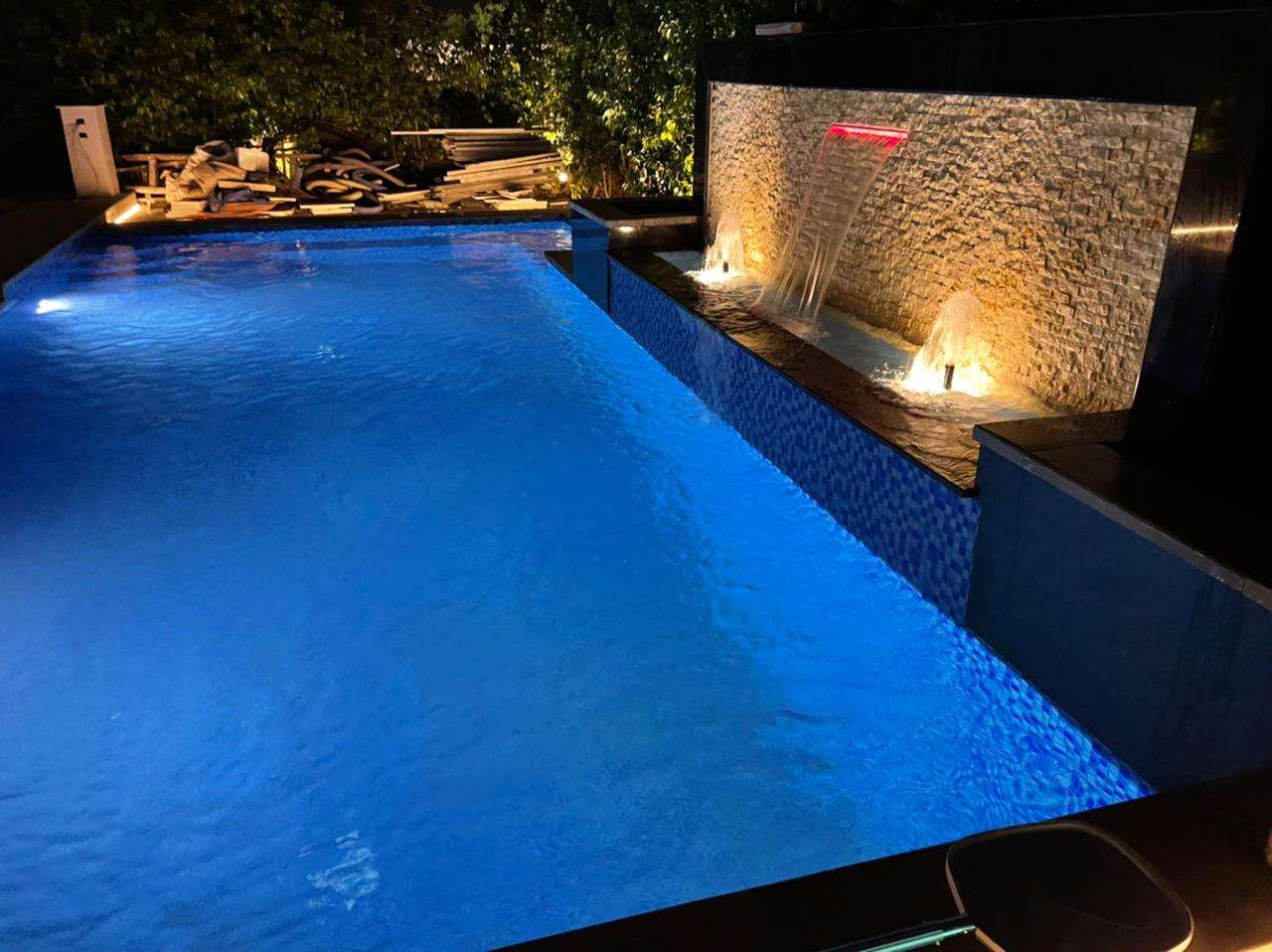 ماونتن فيو- حمام سباحة