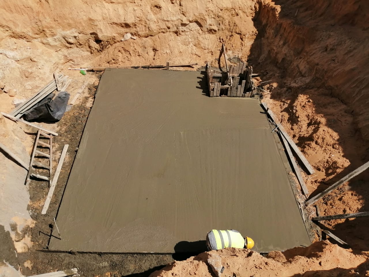 حلول حماية متقدمة للمنشآت والبنية التحتية